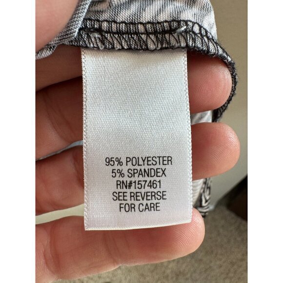 Croft & Barrow Women's Black Blouse Size X-Large long sleeve polyester‎ striped - Picture 6 of 7